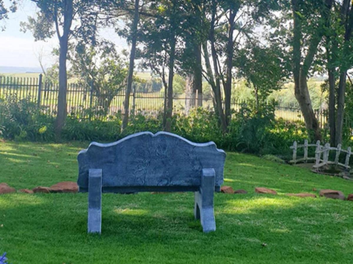 Rand Self-Catering Accommodation Carolina Bagian luar foto