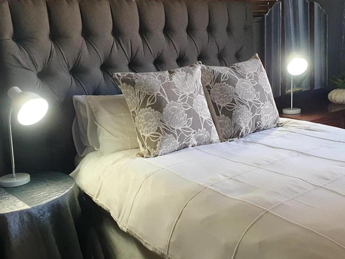 Rand Self-Catering Accommodation Carolina Bagian luar foto