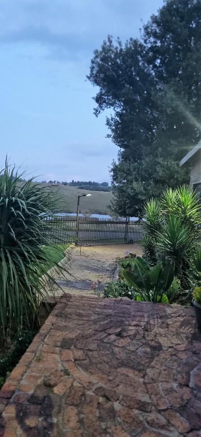 Rand Self-Catering Accommodation Carolina Bagian luar foto